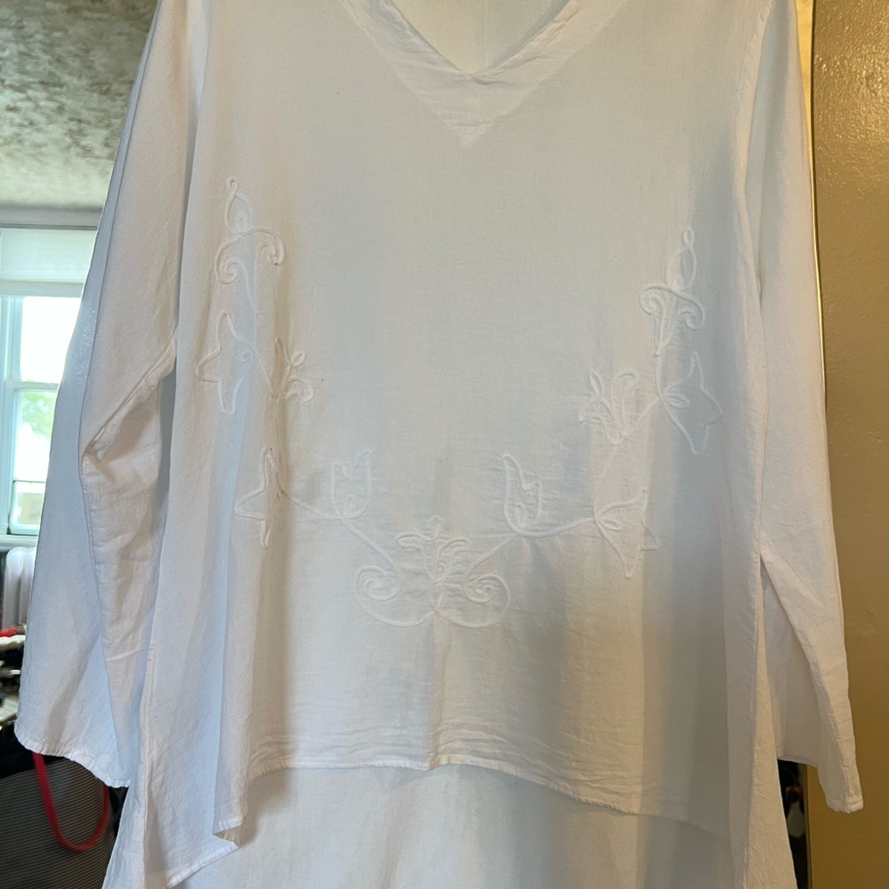 Elegant Greek cotton White Embroidered Women's A-Line Top.